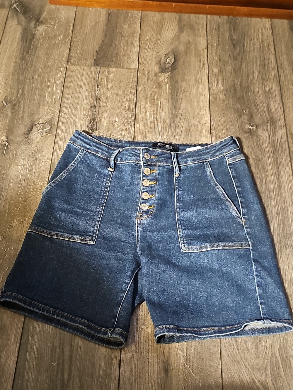 Judy Blue Button-Front Dark Blue Denim Shorts